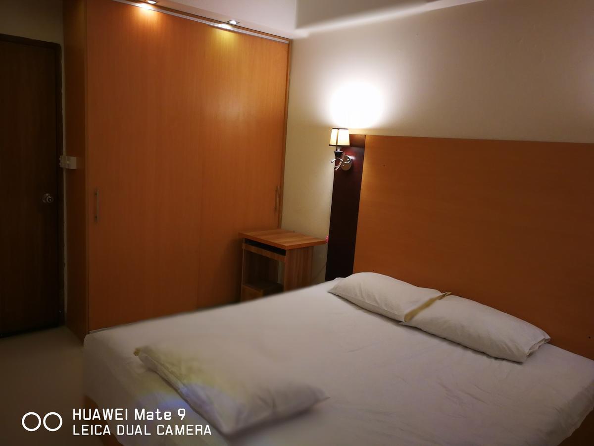 Rajanigandha Family Suites Дакка Экстерьер фото